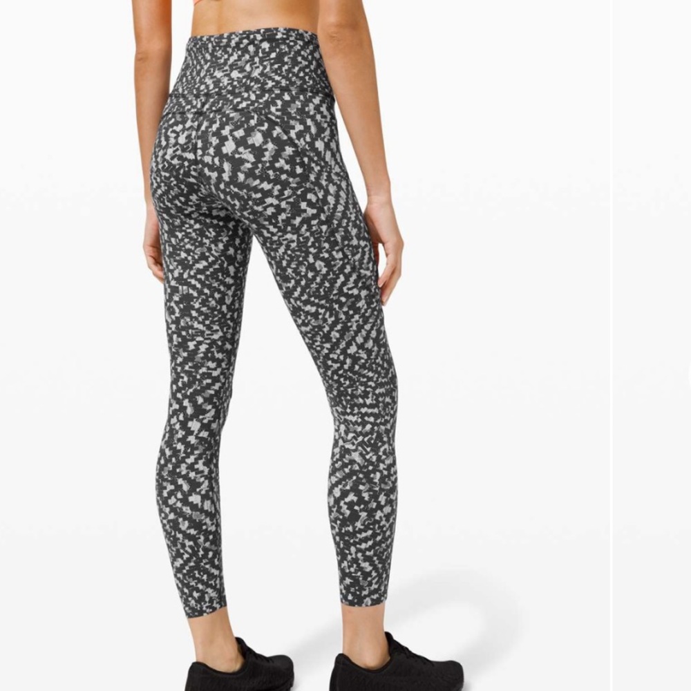 Lululemon Fast and Free II 25”